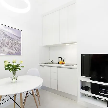 Apartment A4 *